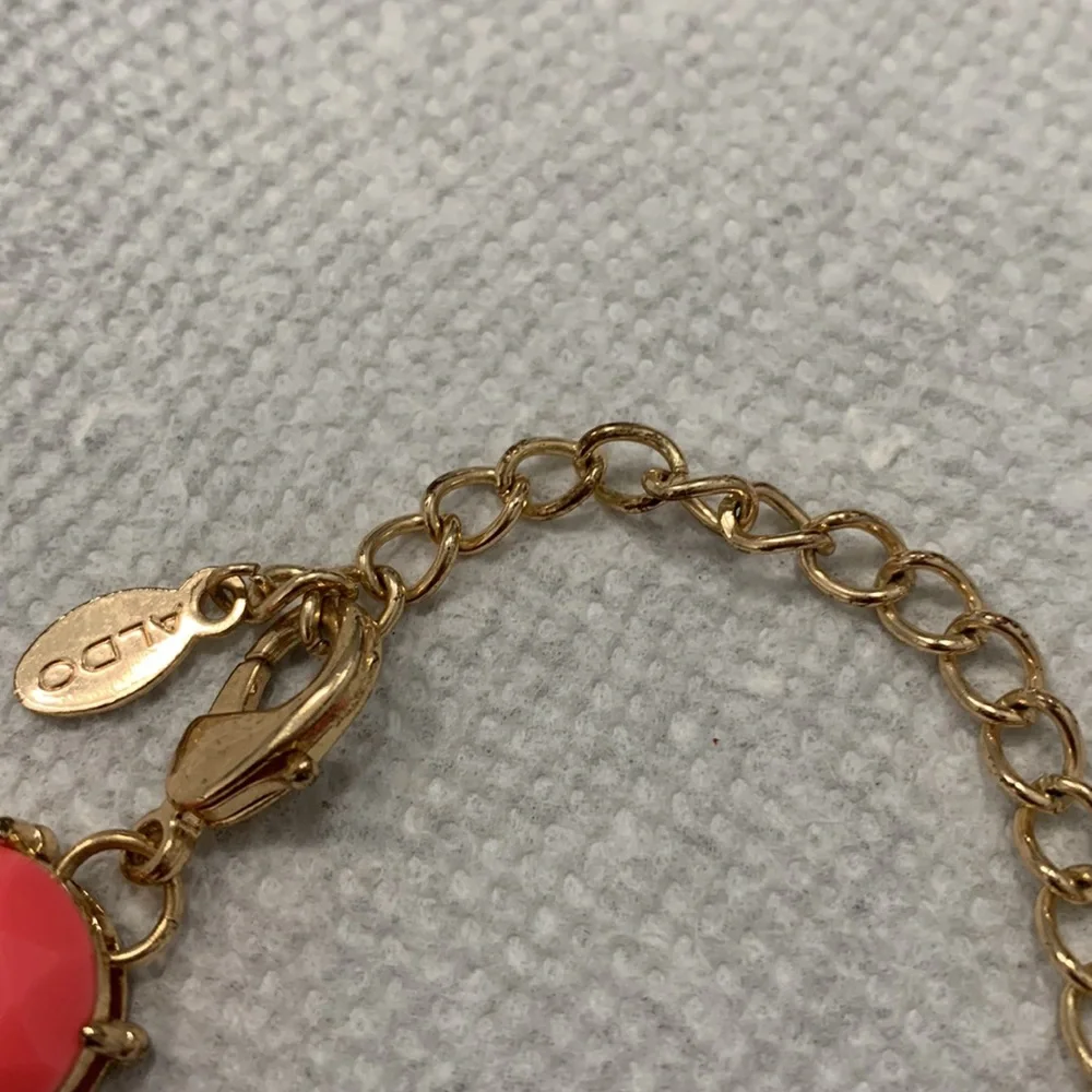 Aldo pink and gold necklace‎ - Picture 3 of 4